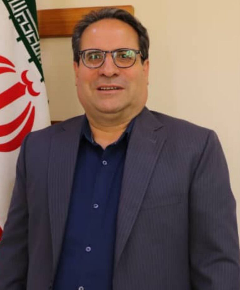 پایان استراتژی‌های یکسان و ظهور اقیانوس‌های آبی: رمزگشایی از نقشه راهبردی صنعت بیمه در سال ۱۴۰۳