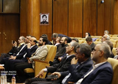 حضورمدیرعامل، رییس و اعضای هیات مدیره بیمه البرز در نشست هم‌اندیشی شرکت ملی نفت ایران با شرکت های بیمه