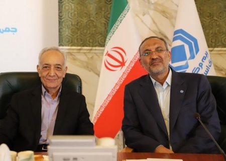 رئیس کل بیمه مرکزی در ادامه سلسله دیدار ها با مدیران و اعضای هیات عامل شرکت های بیمه: صنعت بیمه نیازمند هم افزایی در ایجاد یک زیرساخت فناوری مشترک است