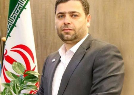با حکم رئیس کل بیمه مرکزی: مومنی زاده سرپرست اداره کل سرمایه گذاری و مجامع شد