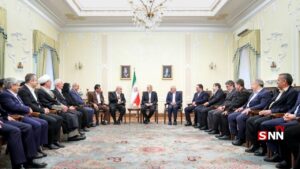 📌حضور مدیرعامل بیمه ایران در دیدار نوروزی با رئیس‌جمهور  