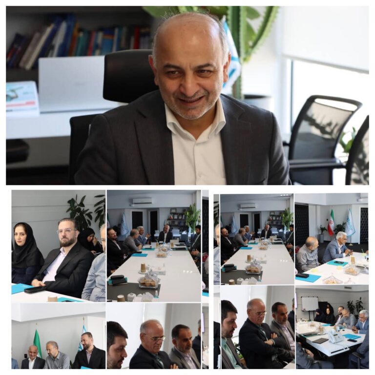 📌مدیرعامل بیمه دی: بخشی از توفیقات ما مرهون جامعه پزشکی است / تجلیل از پزشکان همکار بیمه دی در روز پزشک