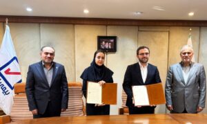گامی در مسیر خلق ارزش برای مشتریان؛تفاهم‌نامه همکاری بیمه رازی و بانک کشاورزی امضا شد